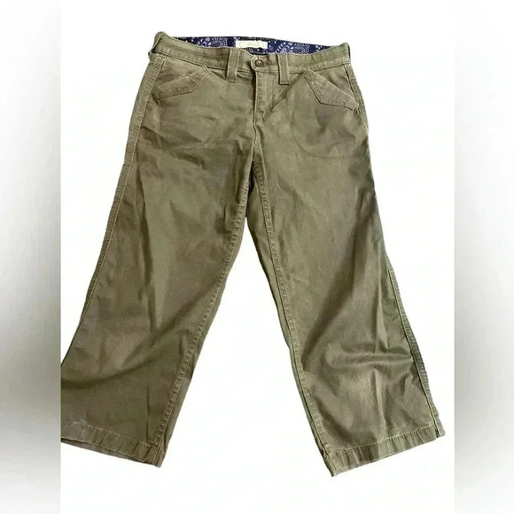 Women's 2011 Levi's Mid Rise Utility Capri Pants Stretch Green Size 4 - Picture 2 of 6